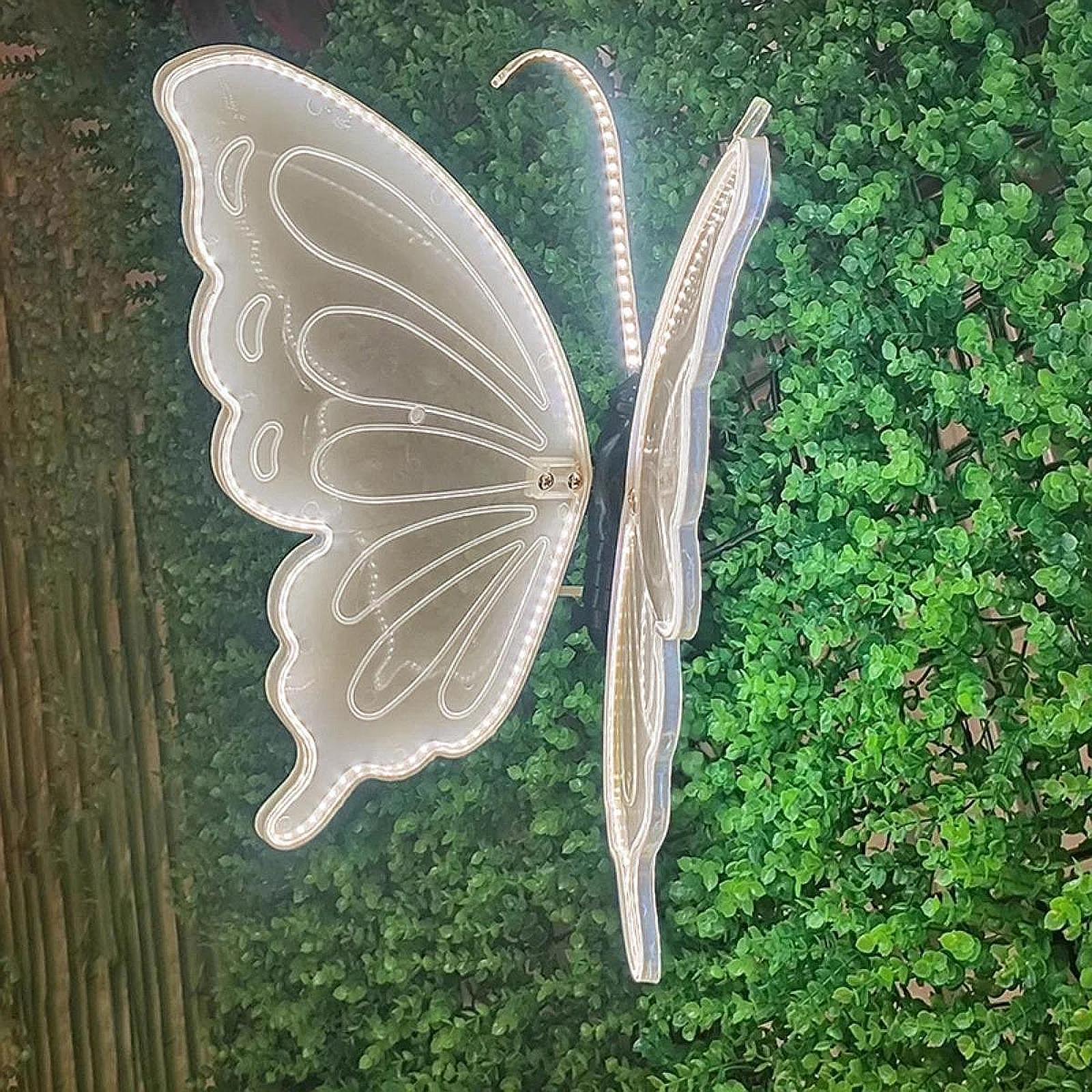 Outdoor Butterfly Decorative L - огляд і ціна Outdoor Lighting Collections