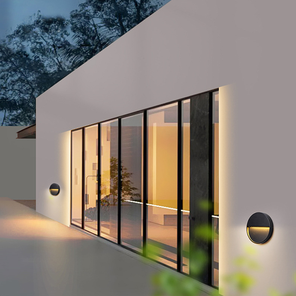 Outdoor Wall Light External Sc - огляд і ціна Outdoor Lighting Year Round